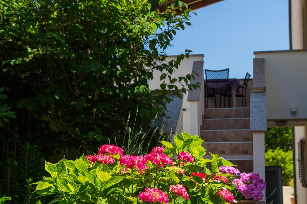 Apartmani Dorita Mali Lošinj Kültér fotó