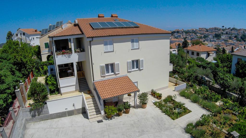 Apartmani Dorita Mali Lošinj Kültér fotó