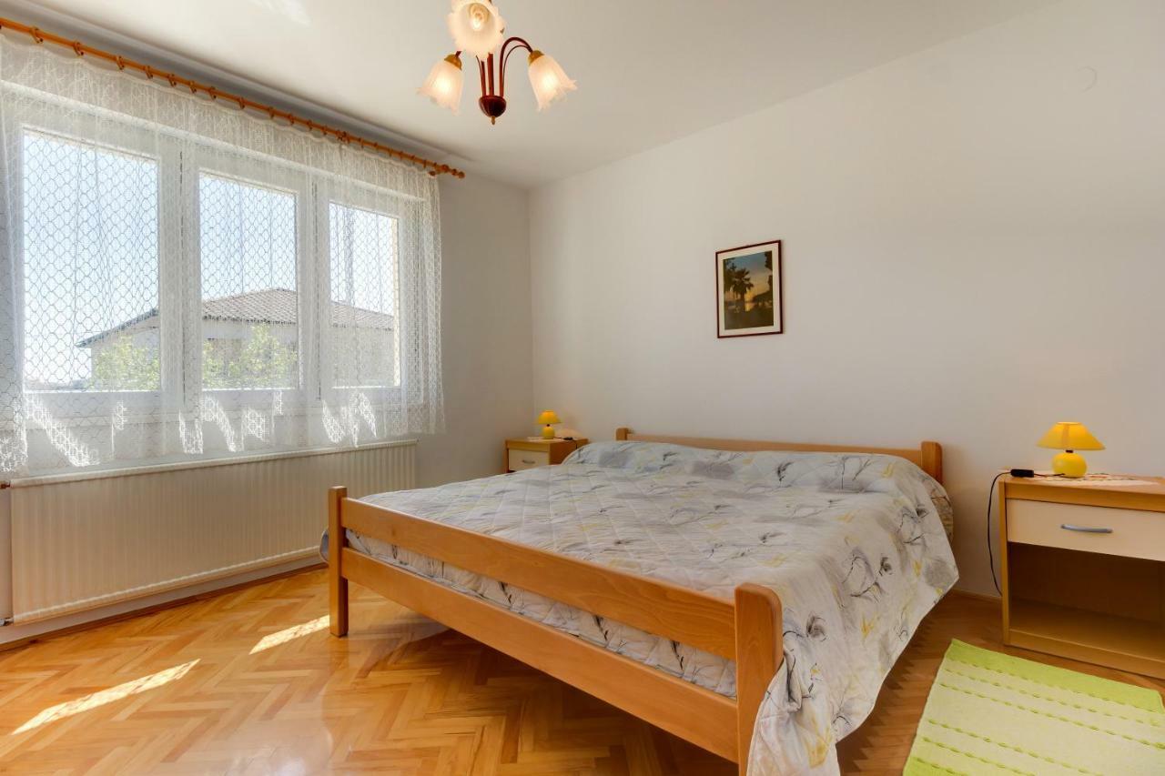 Apartmani Dorita Mali Lošinj Kültér fotó